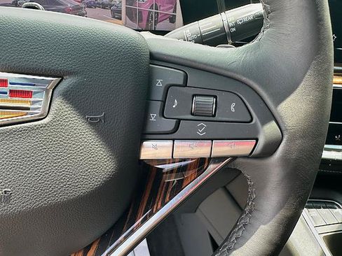Used 2024 Cadillac Escalade Premium Luxury w/ Performance Package AWD/4WD image 25