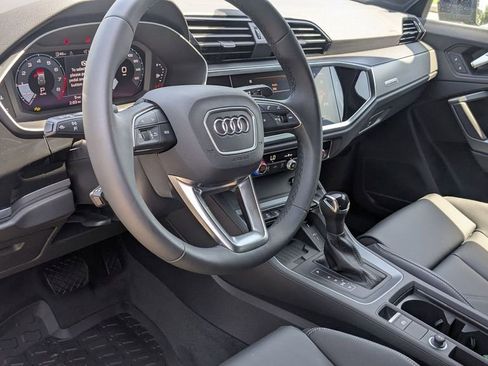 New 2025 Audi Q3 2.0T Premium image 7
