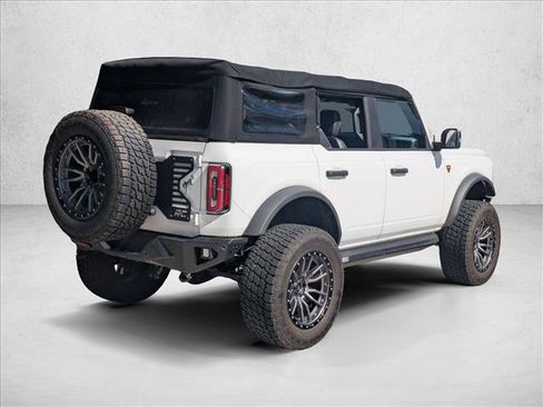Used 2022 Ford Bronco Badlands AWD/4WD image 5