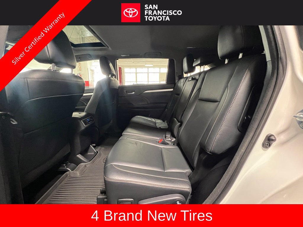 Certified 2017 Toyota Highlander XLE AWD/4WD image 15