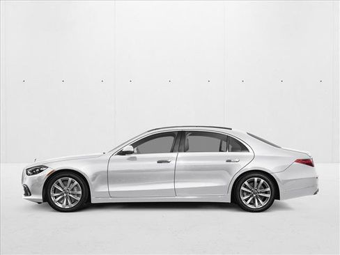 New 2026 Mercedes-Benz S 500 4MATIC image 3