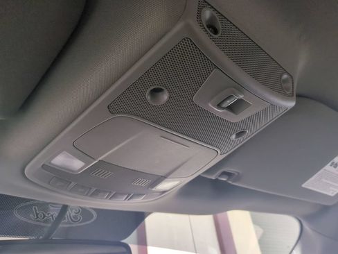 Used 2018 Ford F150 Lariat RWD image 23