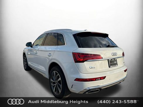 Certified 2023 Audi Q5 2.0T Premium Plus w/ Premium Plus Package AWD/4WD image 7