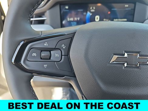 New 2027 Chevrolet Bolt LT w/ Comfort Package FWD image 16