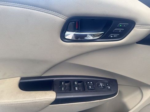 Used 2016 Acura RDX FWD w/ Technology Package image 10