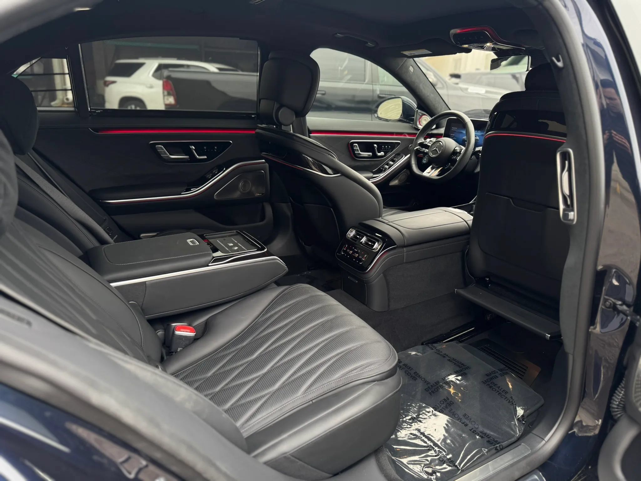 Used 2024 Mercedes-Benz S 63 AMG S image 38