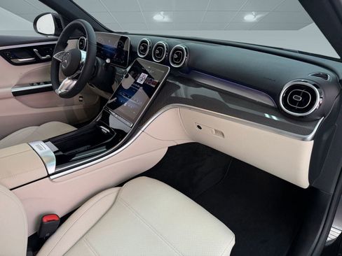 New 2026 Mercedes-Benz C 300 Sedan image 18