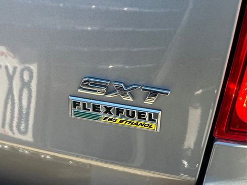 Used 2019 Dodge Grand Caravan SXT image 21