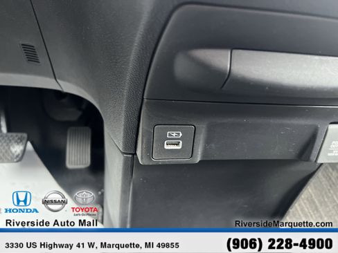 Used 2024 Honda Odyssey EX-L image 18