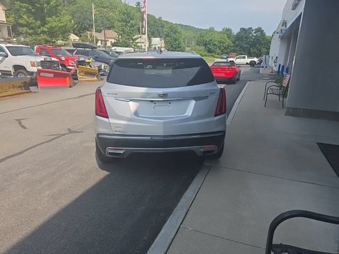 Used 2020 Cadillac XT5 Premium Luxury AWD/4WD image 5