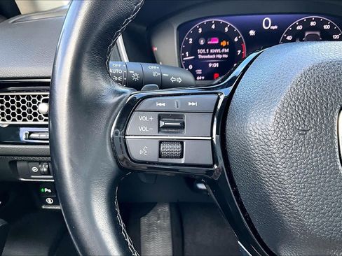 Used 2022 Honda Civic Touring image 21
