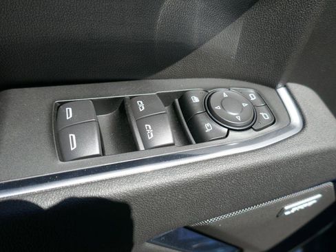 New 2026 Chevrolet Silverado 1500 LTZ w/ LTZ Premium Package AWD/4WD image 17