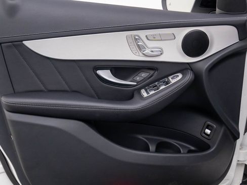 Used 2023 Mercedes-Benz GLC 300 4MATIC Coupe image 14