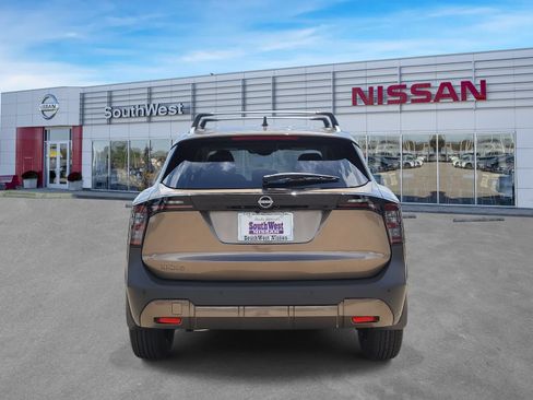New 2026 Nissan Kicks SV w/ Cold Weather Package FWD image 6