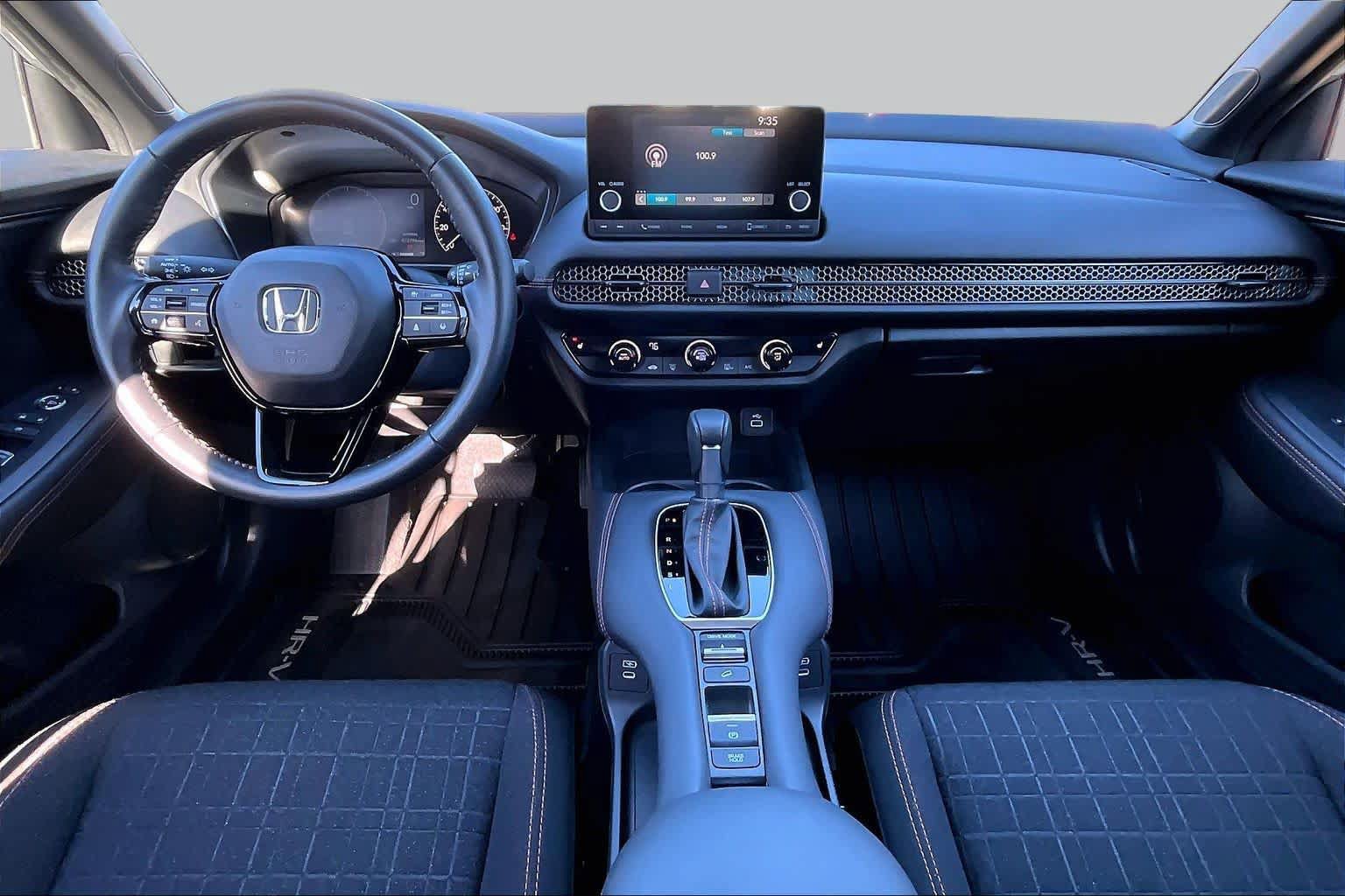 Certified 2025 Honda HR-V Sport image 16
