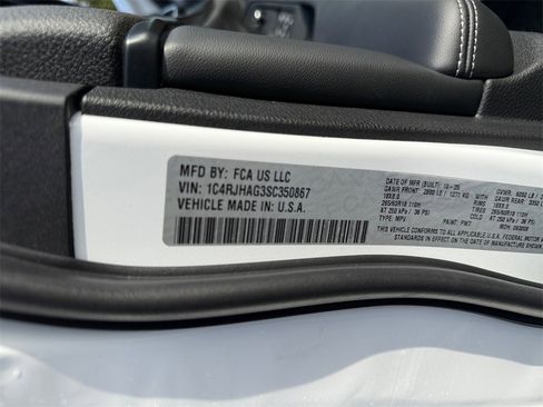 New 2025 Jeep Grand Cherokee Laredo X image 31