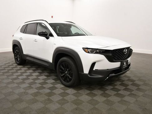 Used 2025 MAZDA CX-50 AWD 2.5 Hybrid w/ Premium Pkg image 10