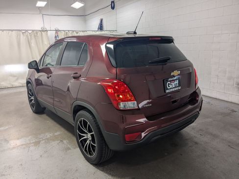 Used 2017 Chevrolet Trax LS FWD image 9