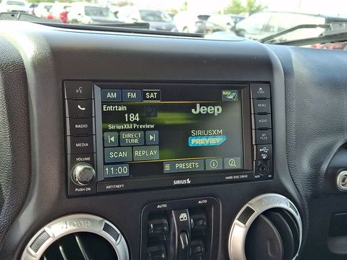 Used 2015 Jeep Wrangler Unlimited Sahara w/ Connectivity Group image 18