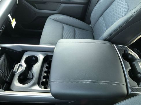 New 2026 RAM 1500 Big Horn AWD/4WD image 25