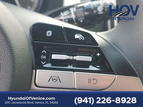 Certified 2023 Hyundai Santa Cruz SE AWD/4WD image 27