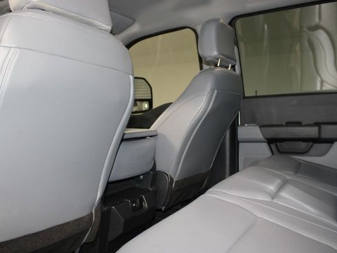 Used 2025 Ford F250 XL w/ FX4 Off-Road Package AWD/4WD image 21