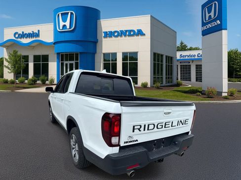 Used 2025 Honda Ridgeline RTL image 4