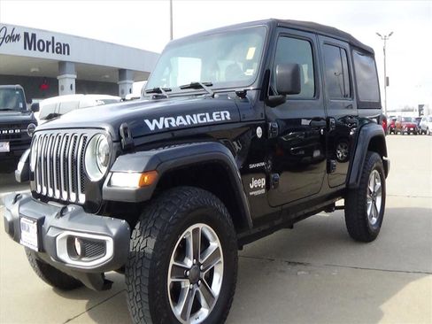 Used 2021 Jeep Wrangler Unlimited Sahara image 2