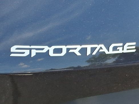 New 2026 Kia Sportage EX w/ EX Panorama Roof Package FWD image 14