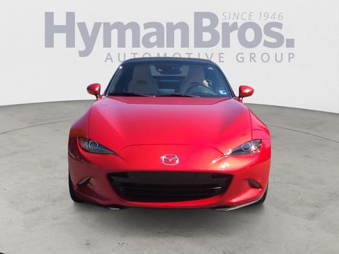 Used 2016 MAZDA MX-5 Miata Grand Touring RWD image 8