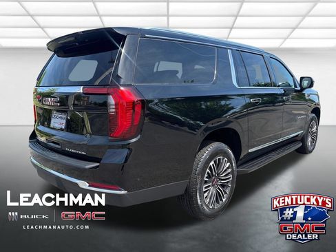 New 2026 GMC Yukon XL Elevation w/ Elevation Premium Package AWD/4WD image 3