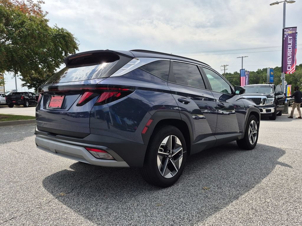 Used 2025 Hyundai Tucson SEL FWD image 3