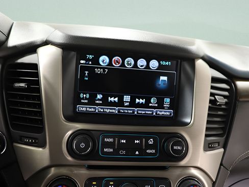Used 2020 GMC Yukon XL Denali w/ Open Road Package AWD/4WD image 13