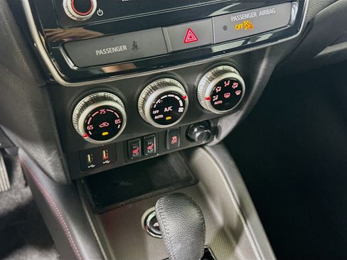 Used 2024 Mitsubishi Outlander Sport AWD image 23