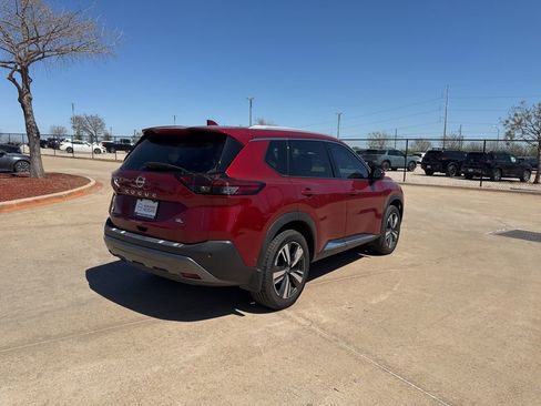 Certified 2023 Nissan Rogue SL w/ SL Premium Package image 6
