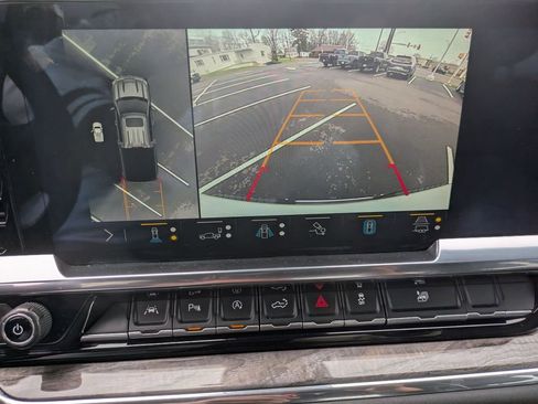 Used 2023 Chevrolet Silverado 1500 LTZ image 17