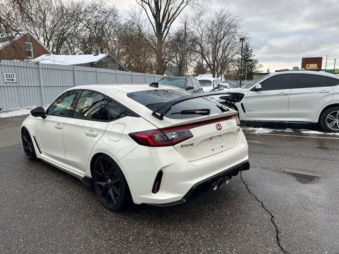 Used 2024 Honda Civic Type R image 40