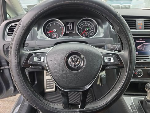 Used 2019 Volkswagen Golf Alltrack S AWD/4WD image 24