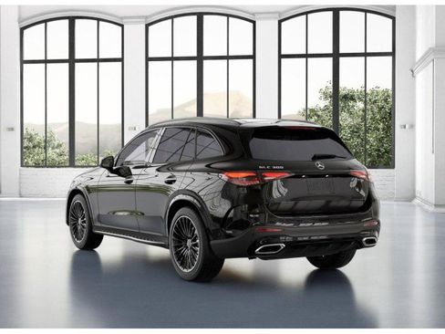 New 2026 Mercedes-Benz GLC 300 image 27