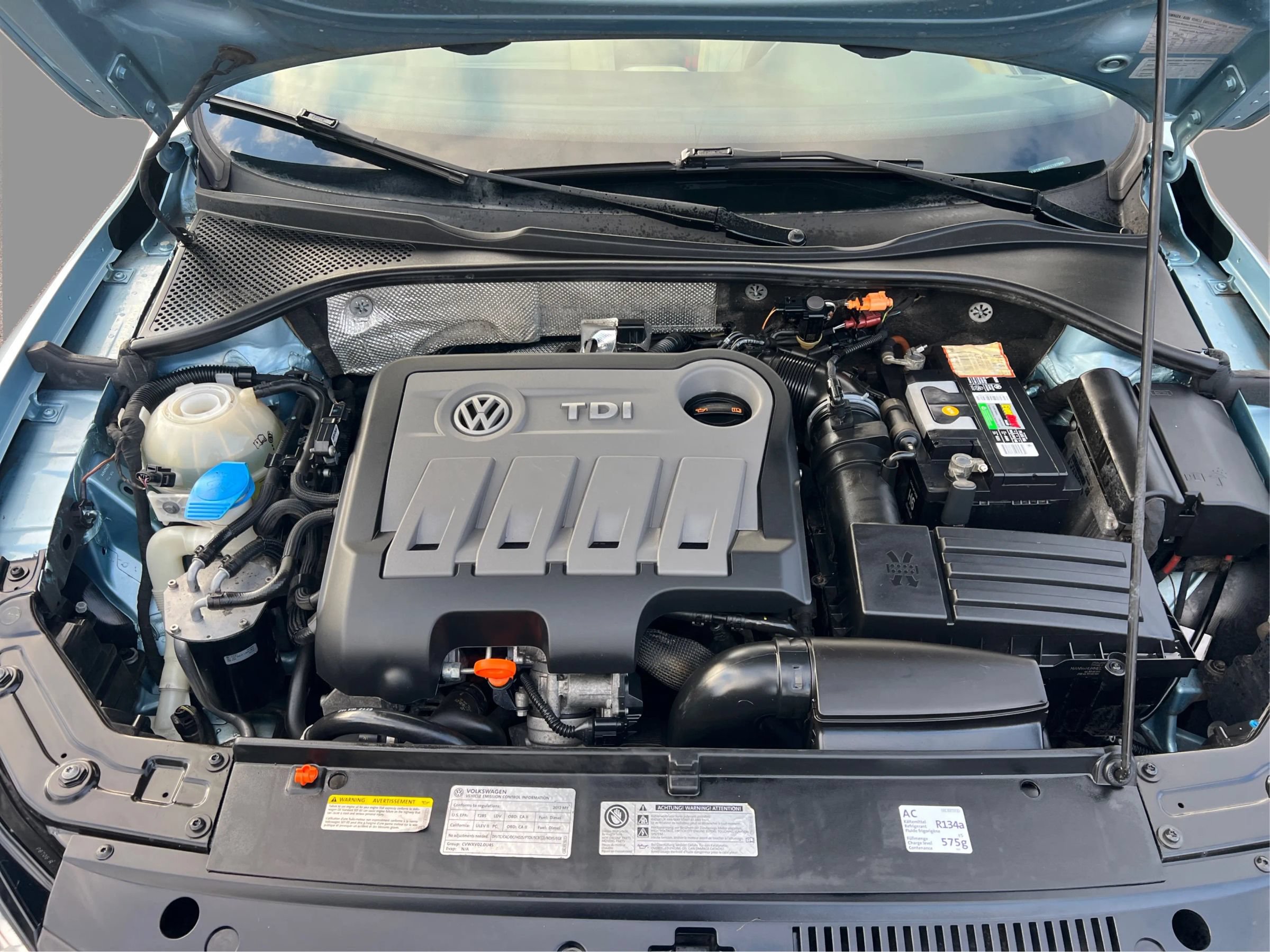 Used 2012 Volkswagen Passat TDI SEL Premium FWD image 24