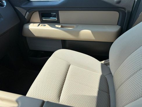 Used 2014 Ford F150 XLT w/ Equipment Group 302A Luxury AWD/4WD image 20