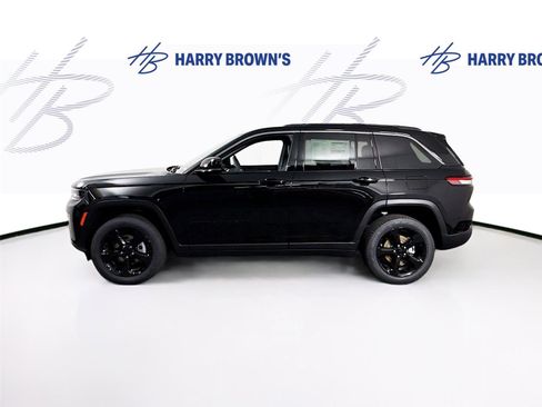 New 2026 Jeep Grand Cherokee Limited AWD/4WD image 30