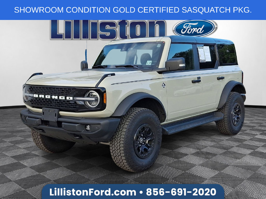 Used 2025 Ford Bronco Outer Banks w/ Sasquatch Package AWD/4WD image 1