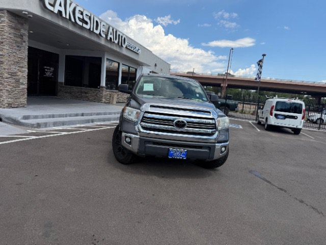 Used 2017 Toyota Tundra SR5 w/ SR5 Upgrade Package RWD image 23