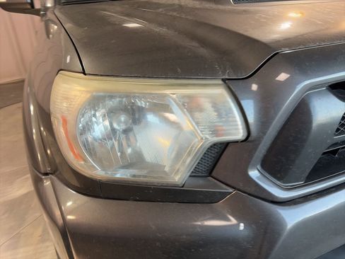 Used 2013 Toyota Tacoma PreRunner image 4