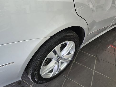 Used 2011 Mercedes-Benz E 350 4MATIC Wagon image 35
