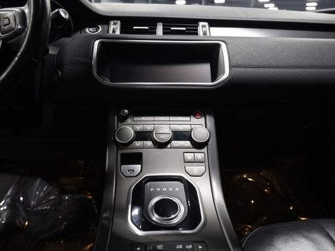 Used 2018 Land Rover Range Rover Evoque SE AWD/4WD image 27