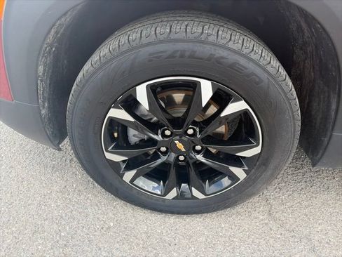 Used 2021 Chevrolet TrailBlazer LT AWD/4WD image 10