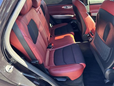 Used 2024 Genesis GV70 2.5T w/ Sport Prestige Package image 15