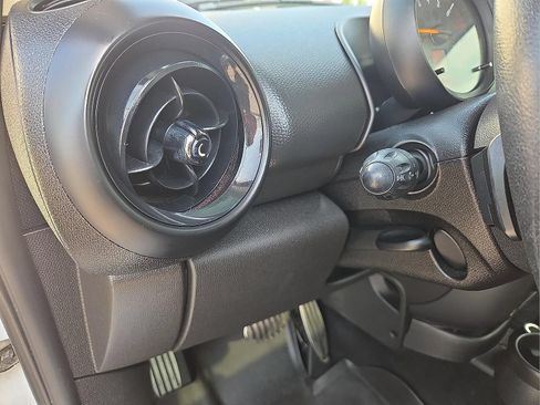 Used 2016 MINI Cooper Countryman S FWD image 11